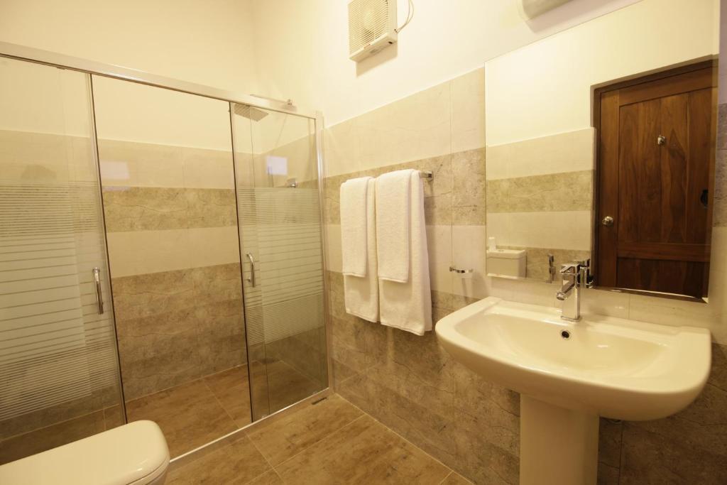 Катарагама: Mailagama Cinnamon Residence