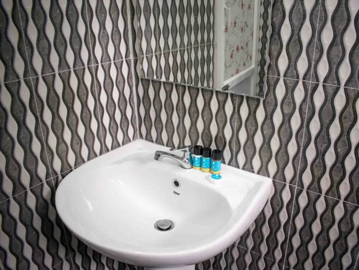 Коломбо: Yoho Solid Hotel Colombo 05