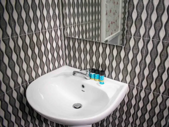Коломбо: Yoho Solid Hotel Colombo 05