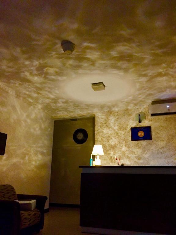Коломбо: OYO MotelVIP
