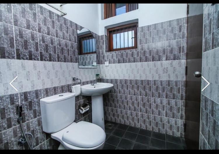 Коломбо: OYO MotelVIP