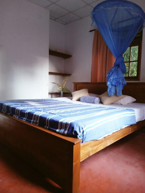 Charming 2-bed Apartment in Weligama — фото 6