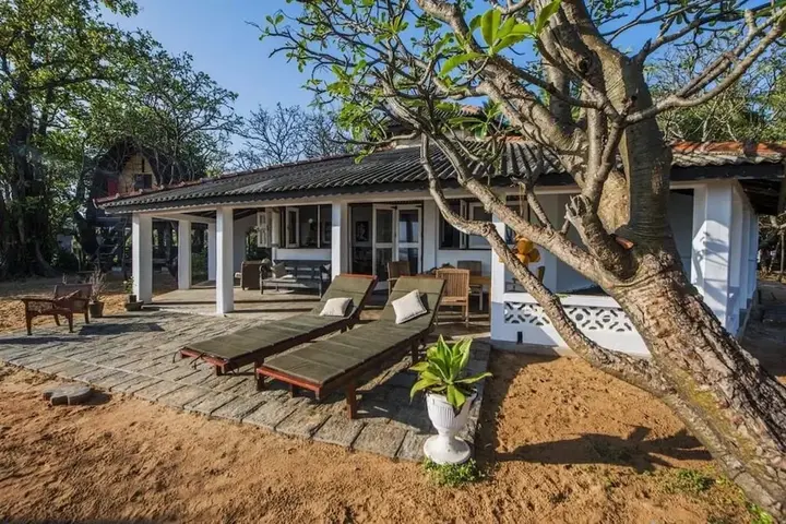 Нилавели: Moon Isle Beach Bungalow