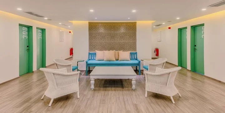 Унаватуна: Blue Beach Galle