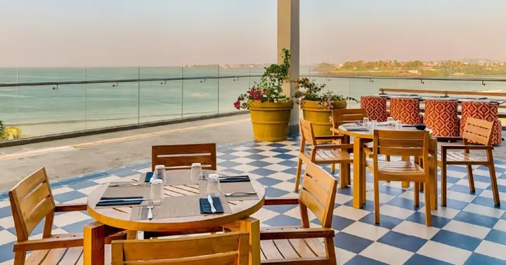 Унаватуна: Blue Beach Galle
