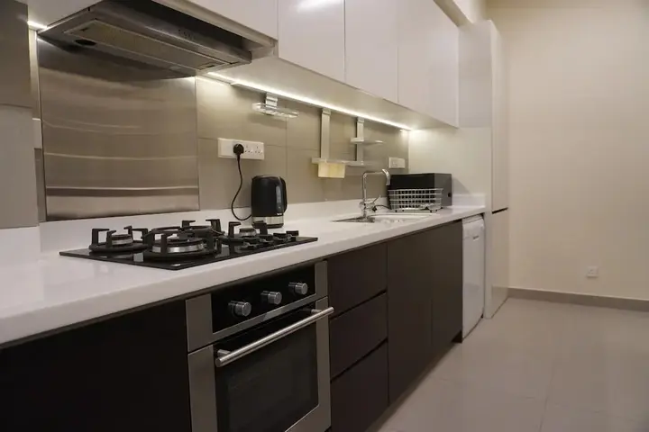 Коломбо: Opulent Comfort Suites