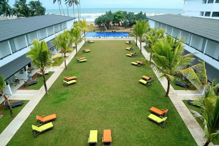 Курортный Отель Coco Royal Beach Resort — фото 1