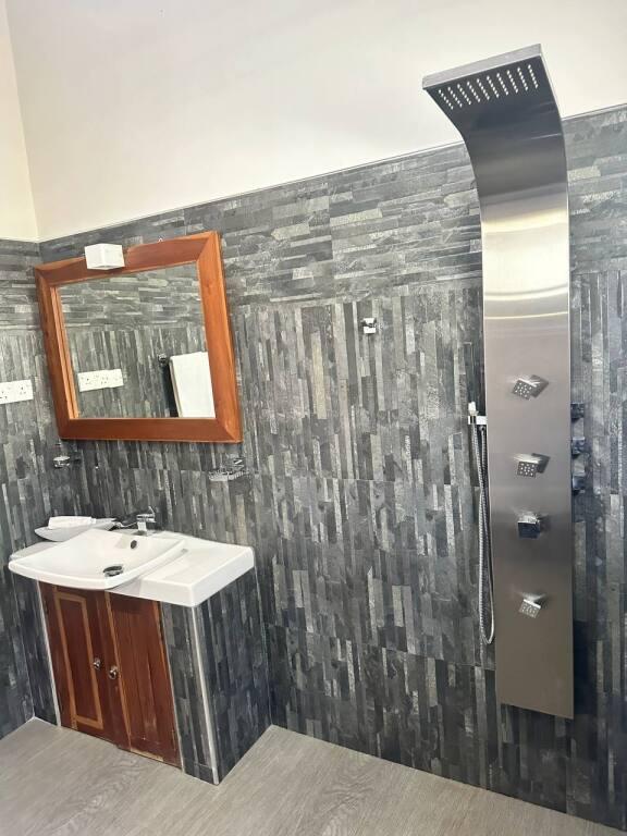 Хиккадува: Вилла Clover Villa