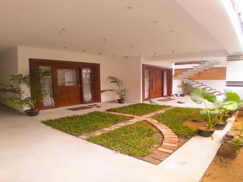 Велигама: Room in Villa - Surf 247 Weligama, Weligama