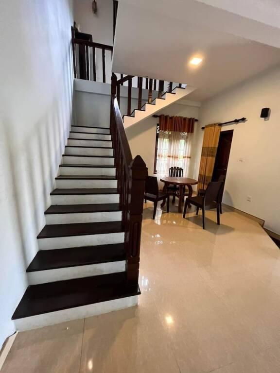 Impeccable 3-bed House in Unawatuna, Galle — фото 6