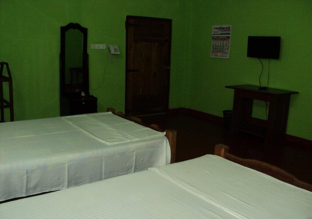 Килиноччи: AKR Hotel Kilinochchi