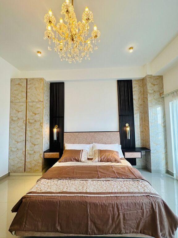Immaculate 1-bed Apartment in Negombo — фото 2