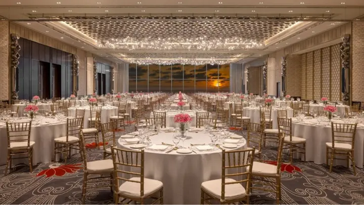 Коломбо: ITC Ratnadipa Hotel