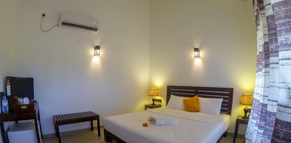 Киринда: thihawa eco huts yala