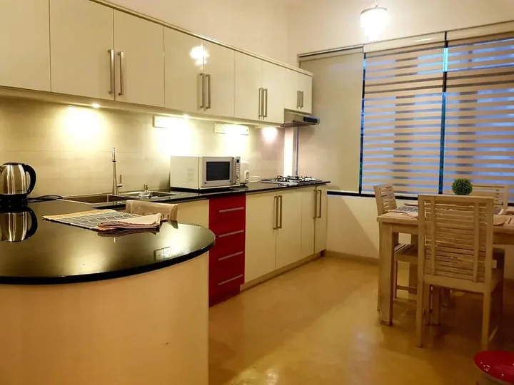 Коломбо: Myhavelock Town Studio Apt, With Own Pvt Gate Parking in Main City