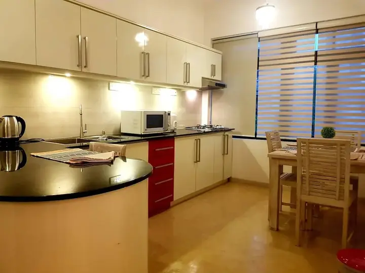 Коломбо: Myhavelock Town Studio Apt, With Own Pvt Gate Parking in Main City