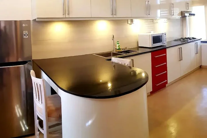 Коломбо: Myhavelock Town Studio Apt, With Own Pvt Gate Parking in Main City