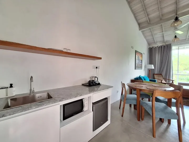 Шри-Джаяварденепура-Котте: Angam Villas Colombo