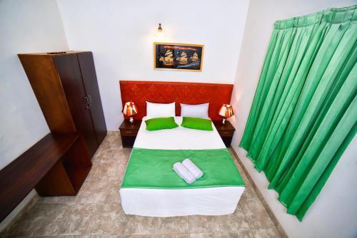 Гора Lavinia: Four Seasons Hotel