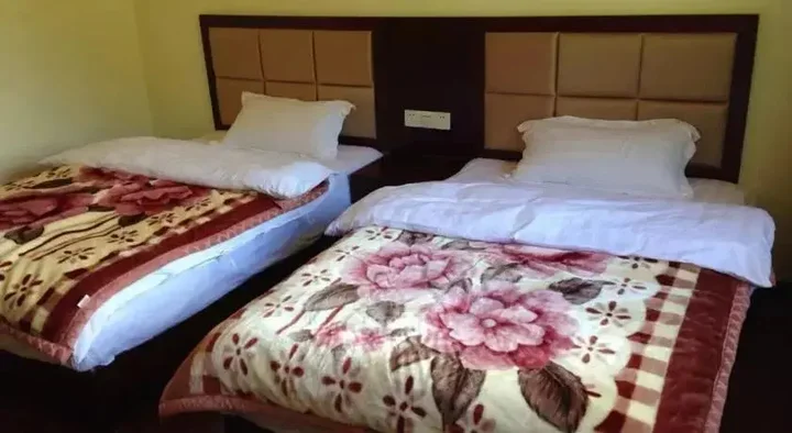 Цзючжайгоу: An Duo Zang Jia Hostel