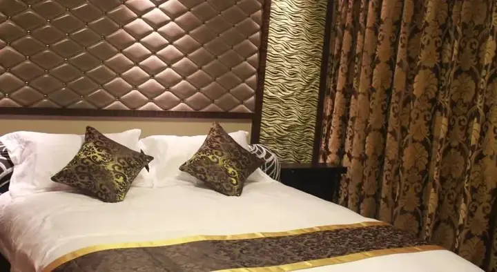 Куньмин: Piaget Apartment