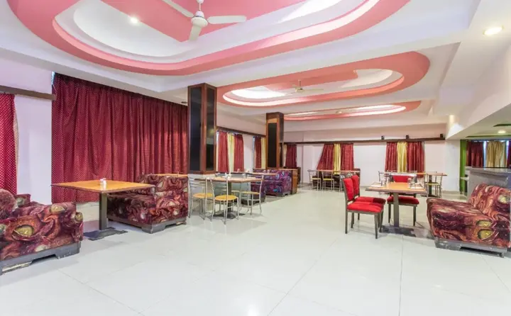 Удджайн: Vikramaditya Hotel By OYO Rooms