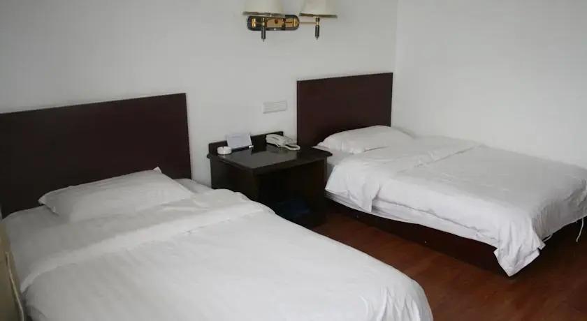 Циньхуандао: Beidaihe East Beach Seaview Hotel