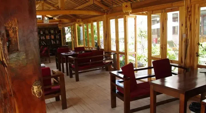 Дали: Dali Shuanglang Mingtang Inn