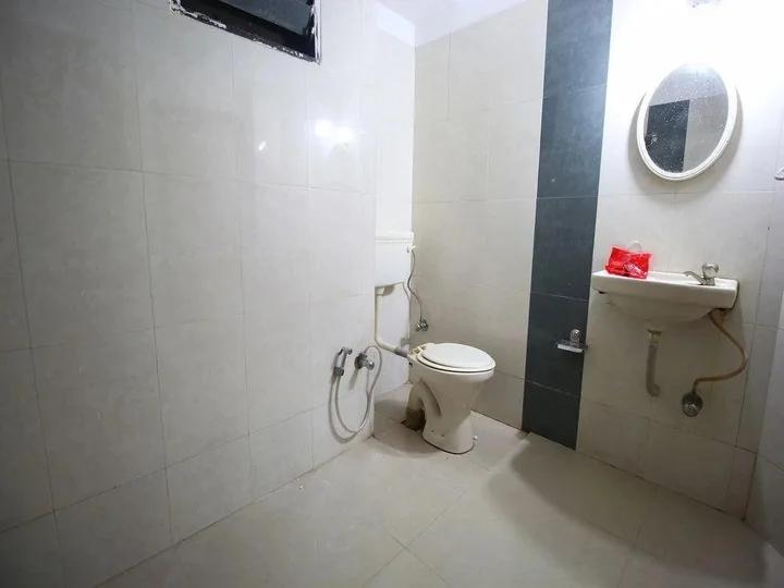 Ахмедабад: OYO Rooms Sola SG Highway 2