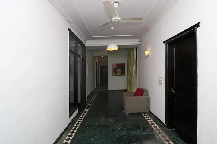 Чандигарх: OYO Rooms Sector 7 Madhya Marg