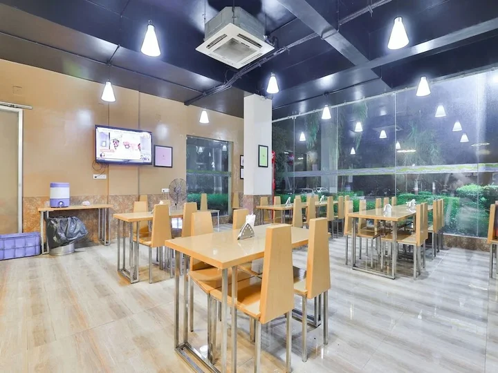 Гандхинагар: Infocity Club And Resort By OYO Rooms
