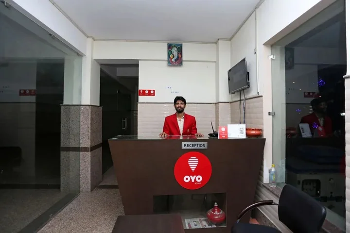 Нойда: OYO Rooms Noida Expressway Sector 44