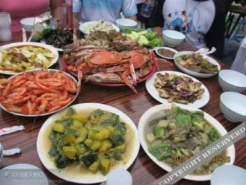 Циньхуандао: Yijia Guesthouse Beidaihe