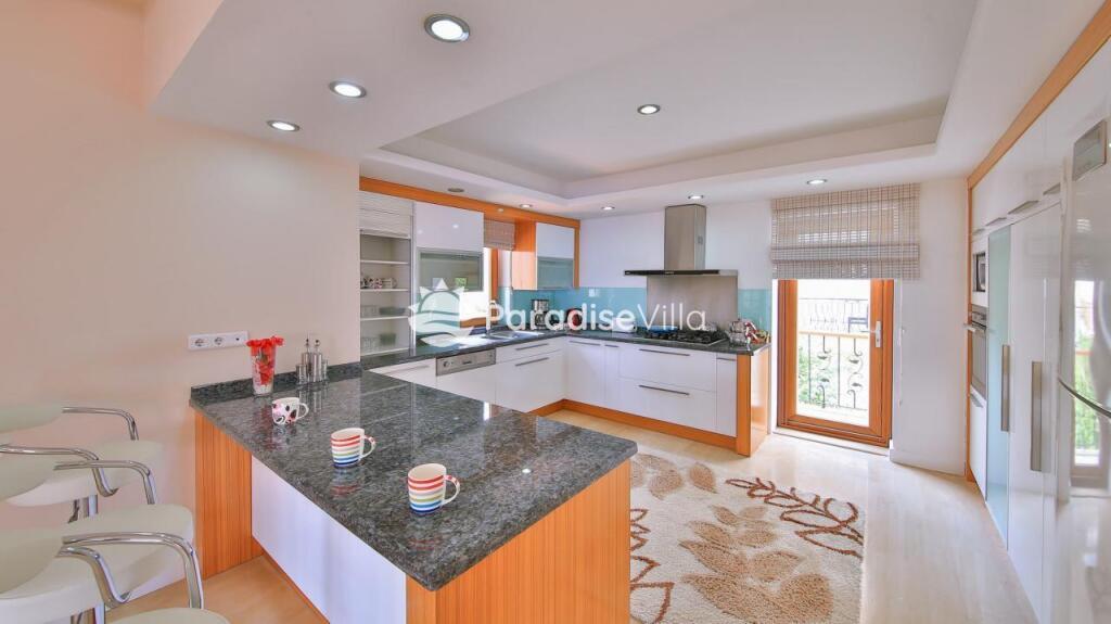 Каш: Villa Paradise