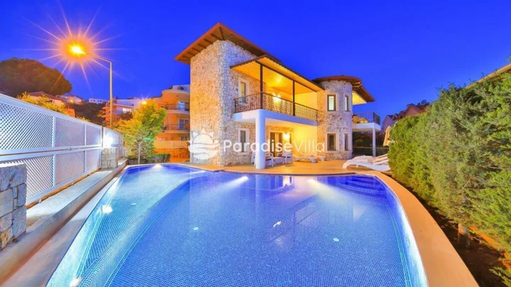 Каш: Villa Paradise