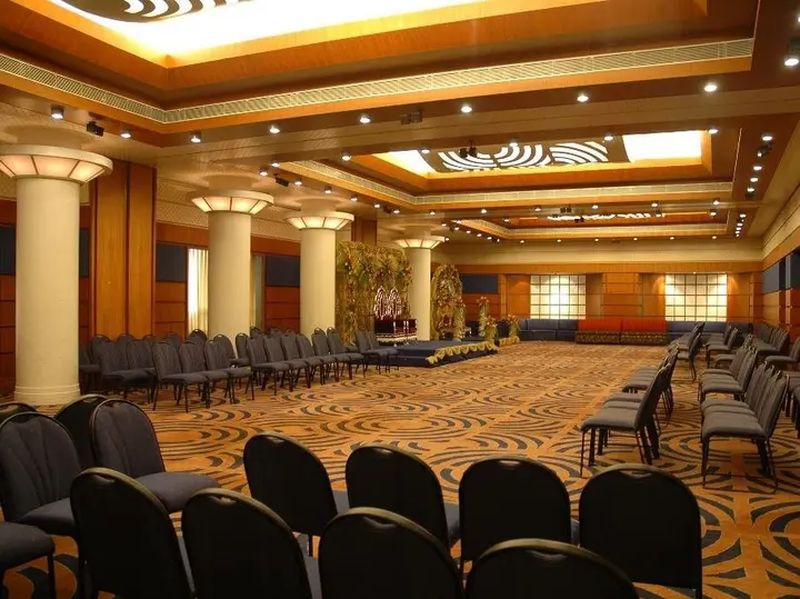 Гувахати: World Choice Vishwaratna Prestige Hotel