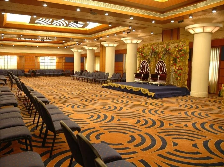 Гувахати: World Choice Vishwaratna Prestige Hotel