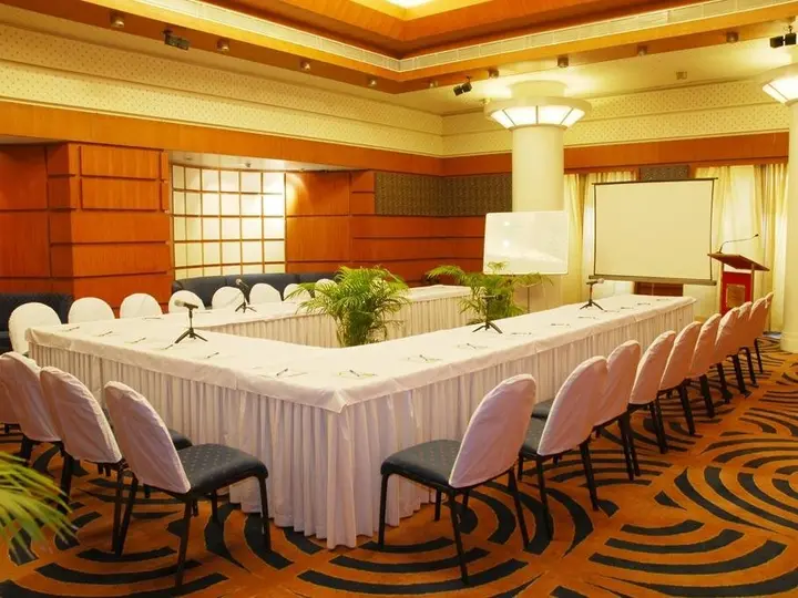 Гувахати: World Choice Vishwaratna Prestige Hotel