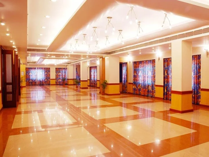 Гувахати: World Choice Vishwaratna Prestige Hotel