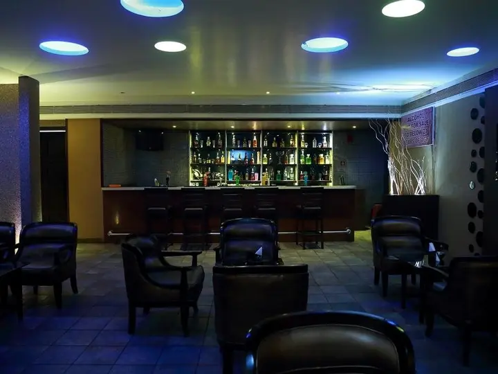 Гувахати: World Choice Vishwaratna Prestige Hotel