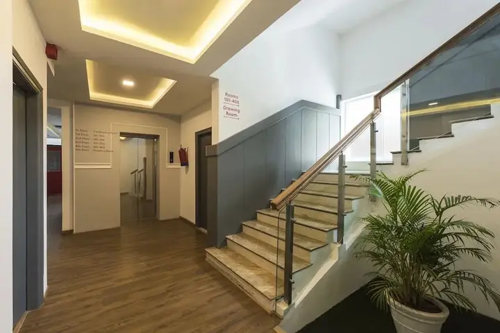 Бангалор: Suvarna Inn by OYO Rooms