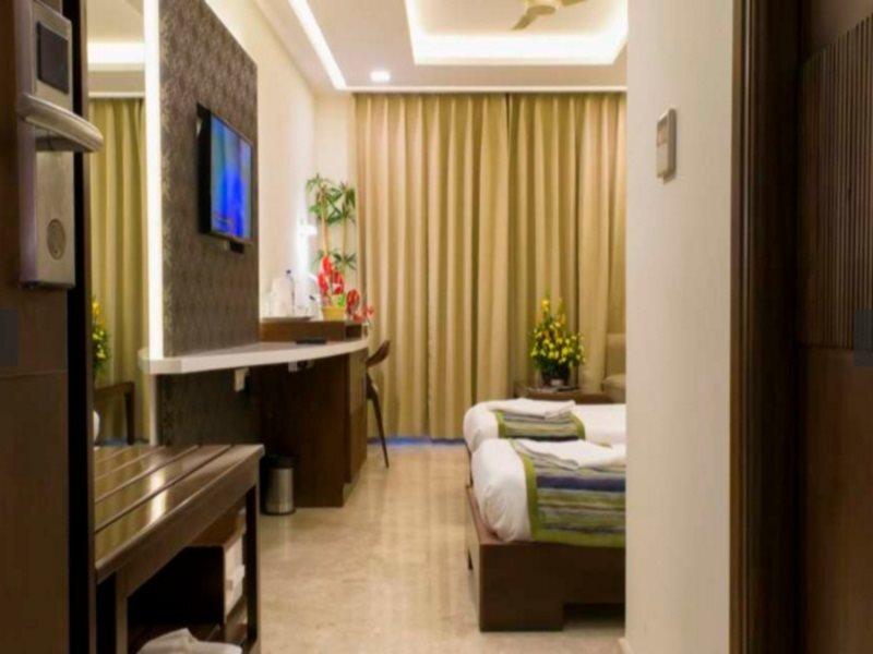 Бангалор: Suvarna Inn by OYO Rooms