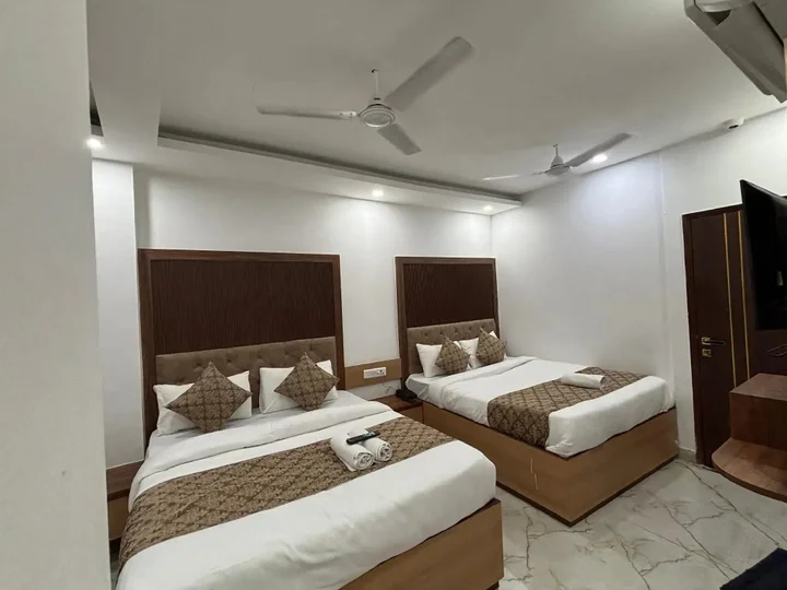 Нью-Дели: Hotel CG International