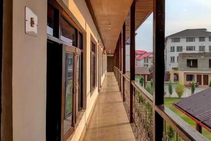 Шринагар: Hotel Luxury Inn