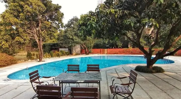 Наинитал: Serenity Corbett Resort