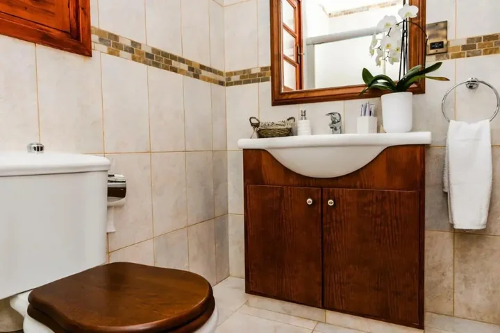 Пейя: Villa Saint George Stone Costa Demetriou