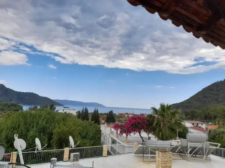 Akdeniz Hotel — фото 1