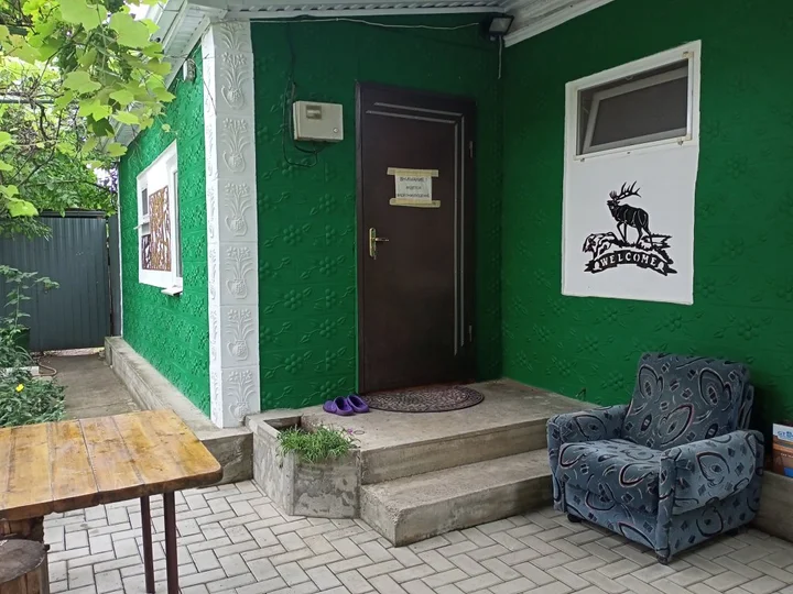 Лабинск: Апартаменты Домик в Лабинске