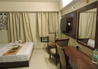 Ширди: Times Sai Sangeeta Hotel