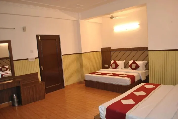 Катра: Hotel Malabar Inn
